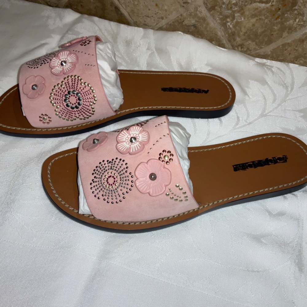 Coach Rivet Tea Rose Slide Sandal in Peony Sz 9.5 - Picture 4 of 7